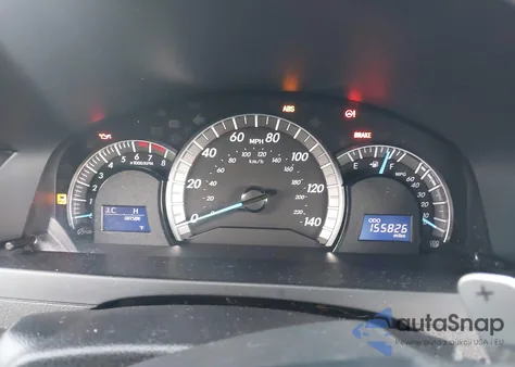 2013 Toyota Camry Se z USA, uszkodzony, nr VIN 4T1BF1FK3DU279623